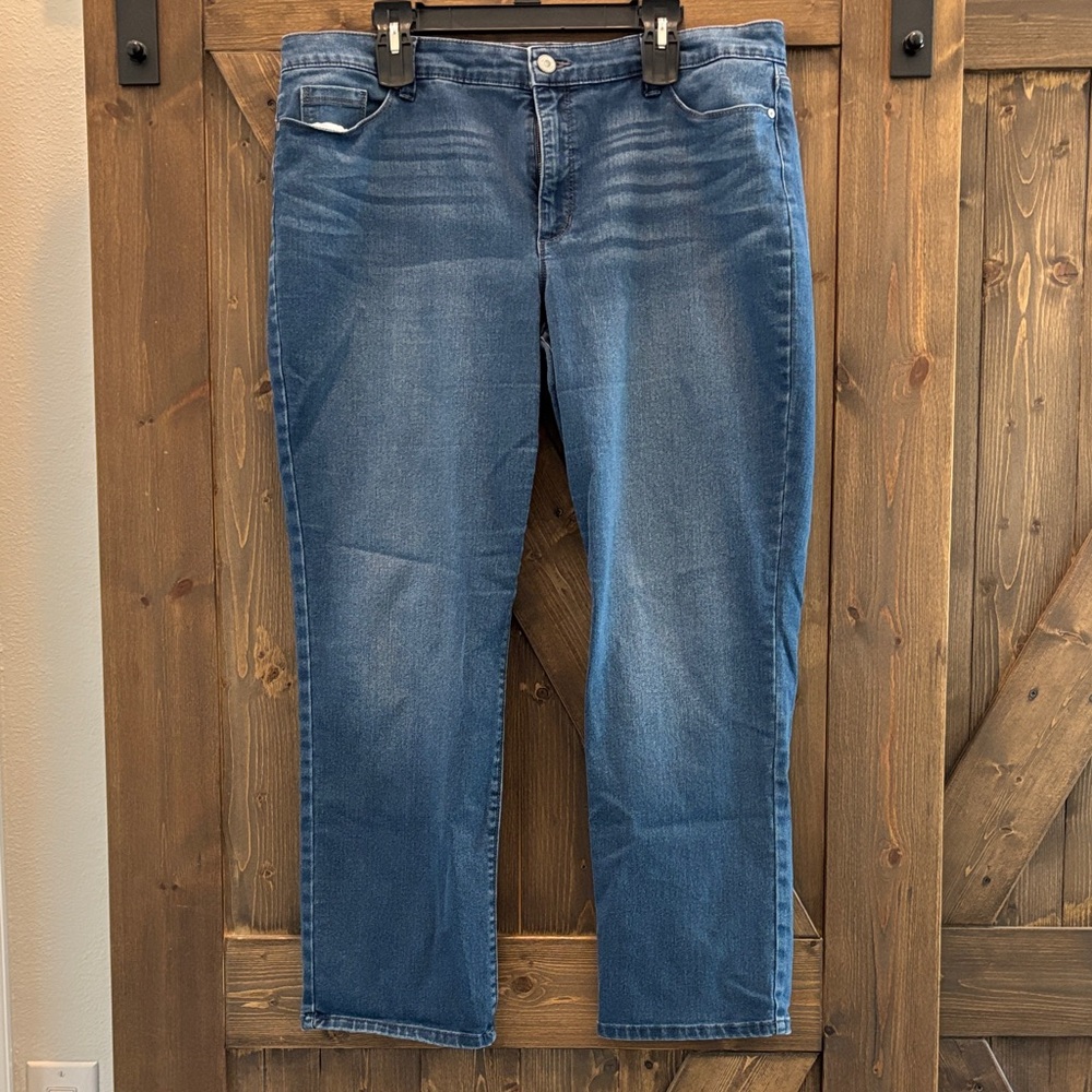 Bandolino Women's Straight Leg Blue Jeans